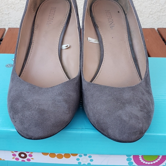 Charcoal wedges - Picture 2 of 3